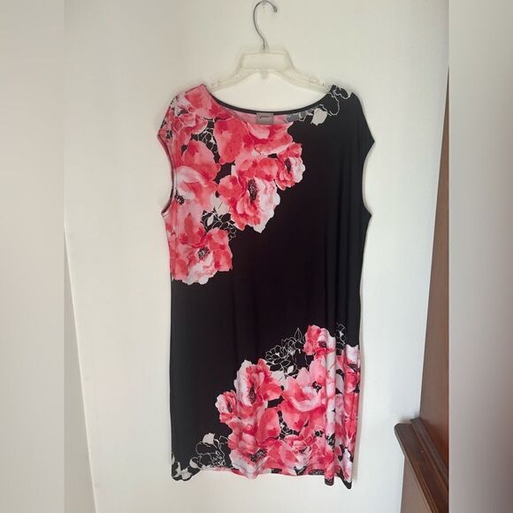 Chico’s black floral short sleeve dress size 3 - Picture 9 of 12